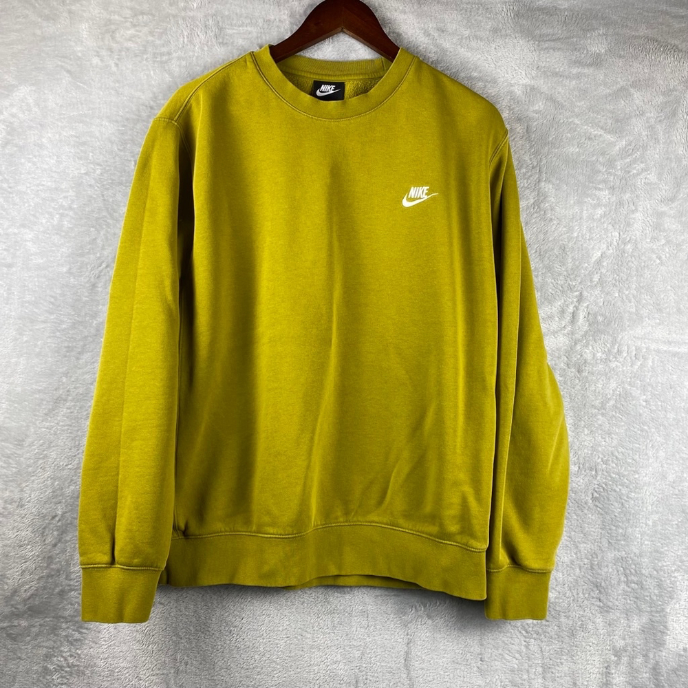 Nike Sweater Men's L Yellow Crewneck Pullover Athleisure Casual
